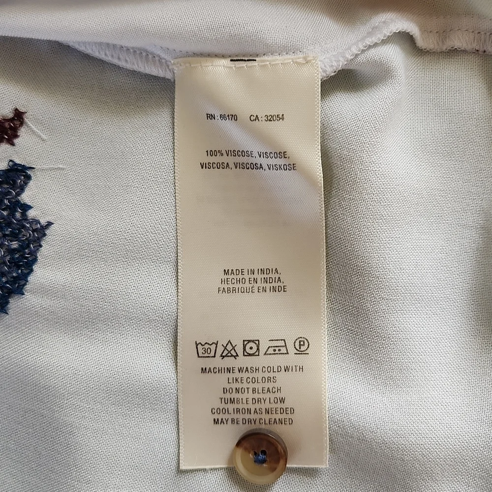 Anthropologie brand floral embroidered buttondown size 12 - Picture 6 of 7